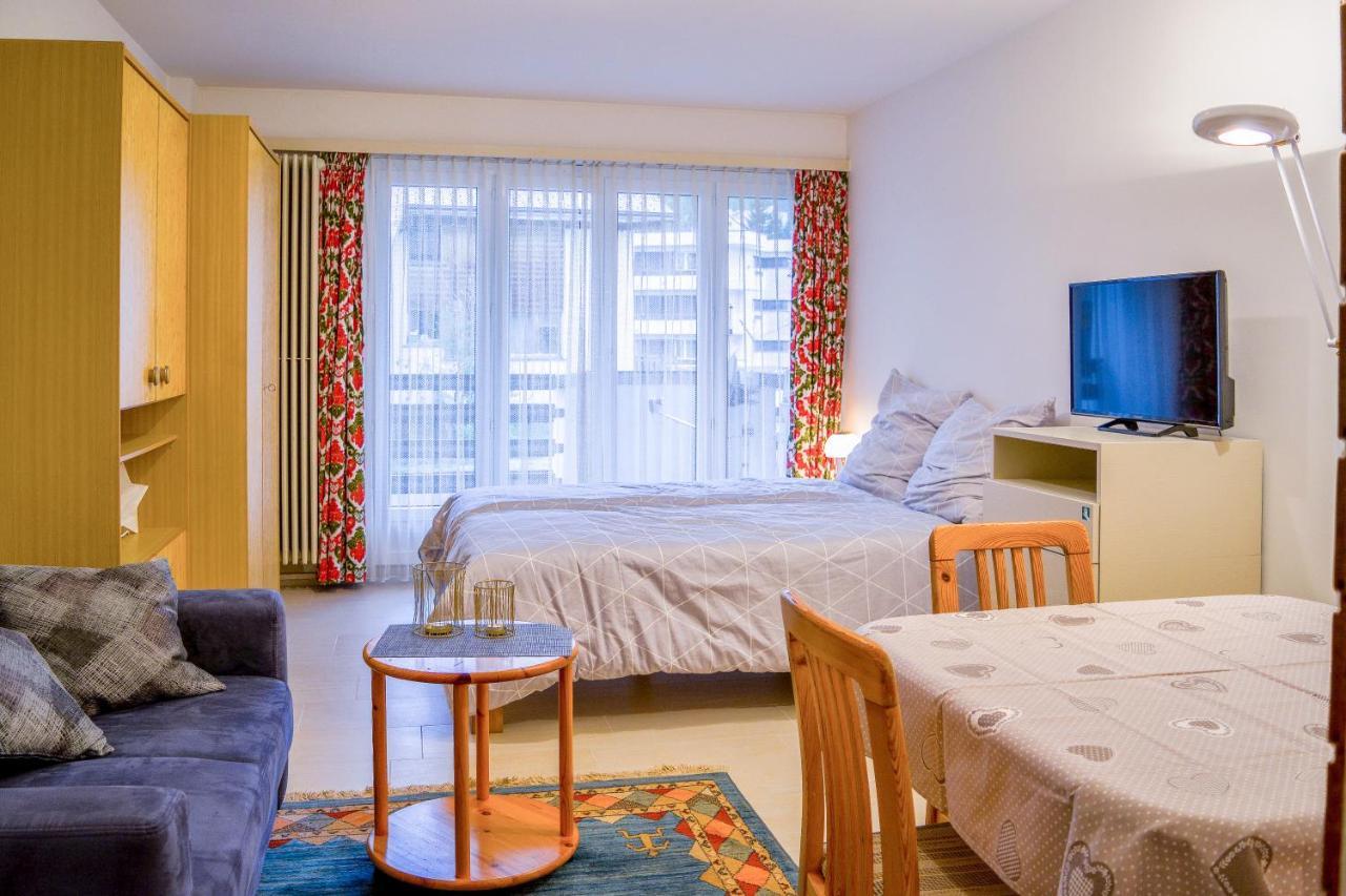 Willkommen-Gemütlich, Balkon, Parkplatz direkt in St Moritz Exterior foto